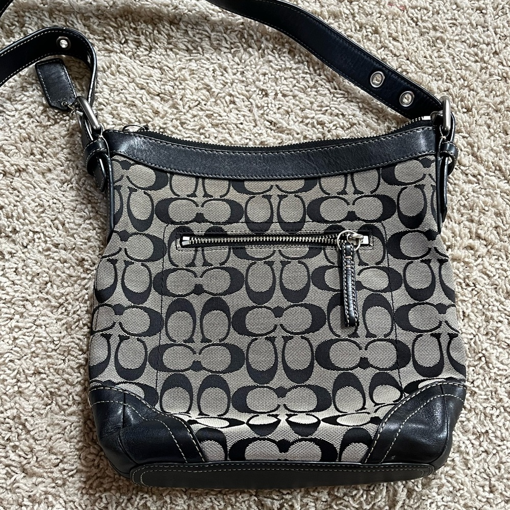 Coach Purse - Picture 2 of 6